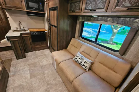2019 Class C Motorhome Coachmen Freelander