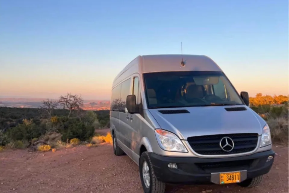 Snuggle Shuttle Dodge Sprinter Class B
