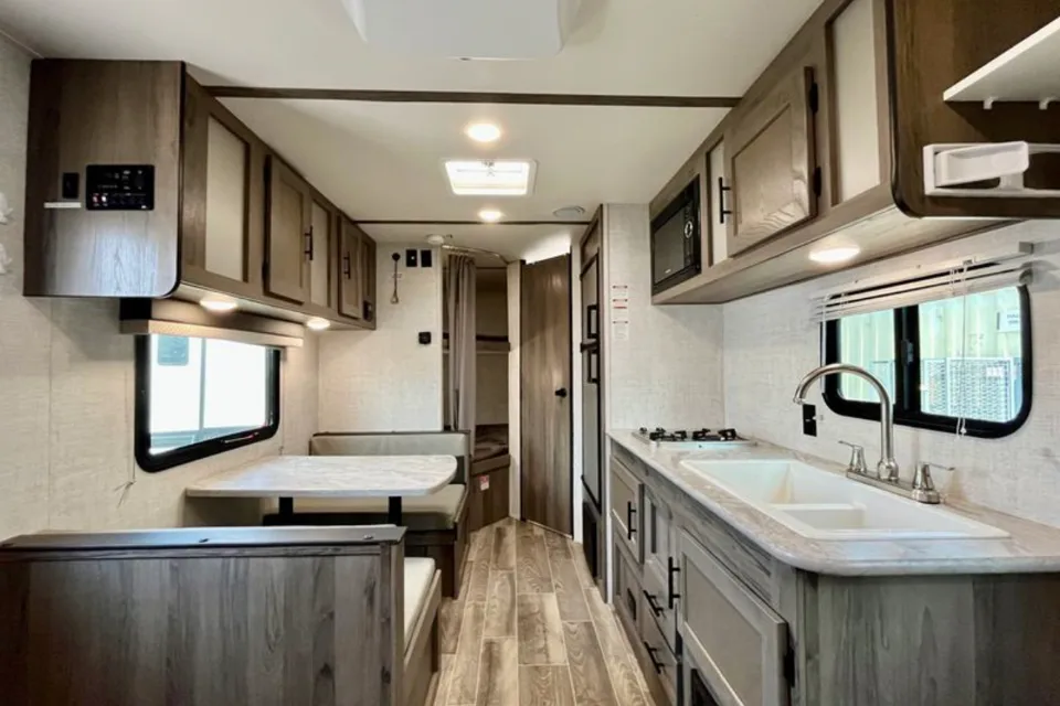 SEAN's Gulf Stream Kingsport Travel Trailer