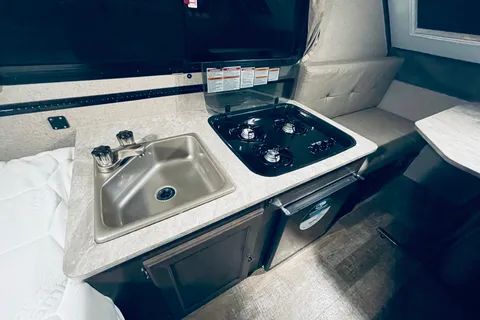 Mars/ Marte RV Lite Camping Family and friends camping