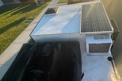 Camo Standy Karavan Micro Trailer w/ Rooftop Tent