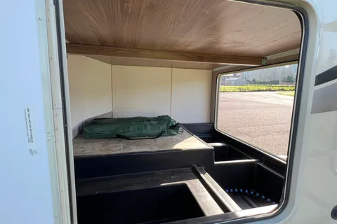 Ovi's Coachmen Freelander 21QB Class C