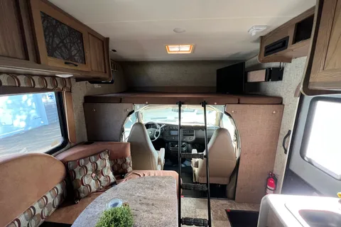 Ovi's Coachmen Freelander 21QB Class C