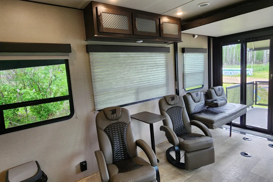 Miss Daisy's Grand Design Momentum G-class Toy Hauler