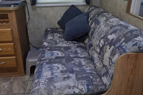 Anthony's Jayco Jayflight Travel Trailer