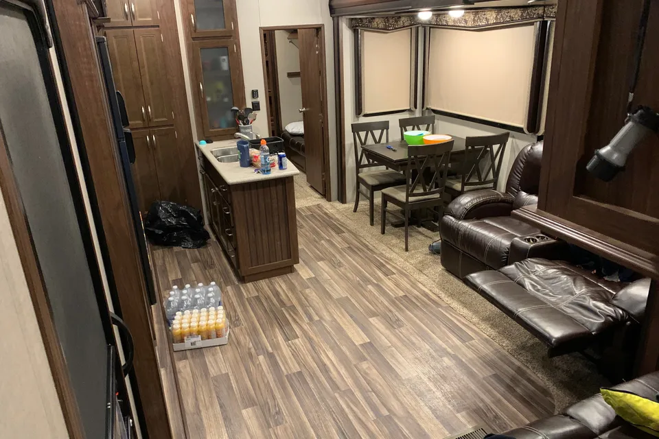 Justin's Keystone Montana High country Fifth Wheel