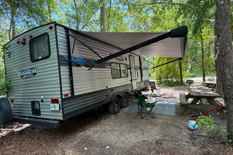 GoRoadie's Forest River Salem cruise lite Travel Trailer