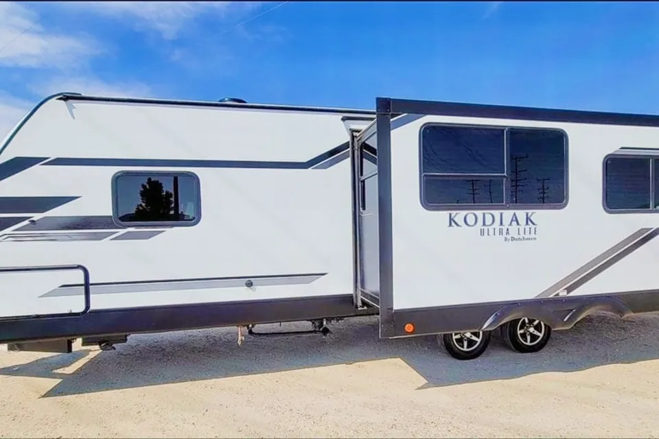 Private Bunkhouse and Master with En Suite