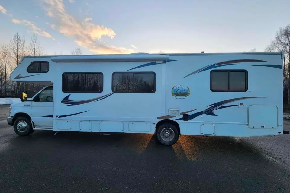 Alaska Adventure Nexus Scenic Traveler Class C