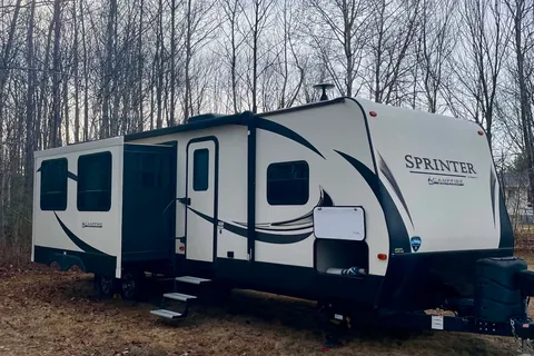 Dominic's Keystone Sprinter Travel Trailer