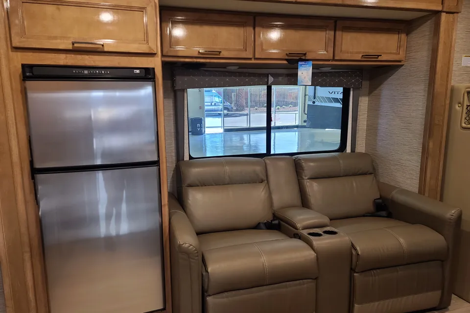 Joe's Thor Motor Coach LH26 Class C