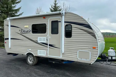 Chris's Shasta Oasis 18BH Travel Trailer