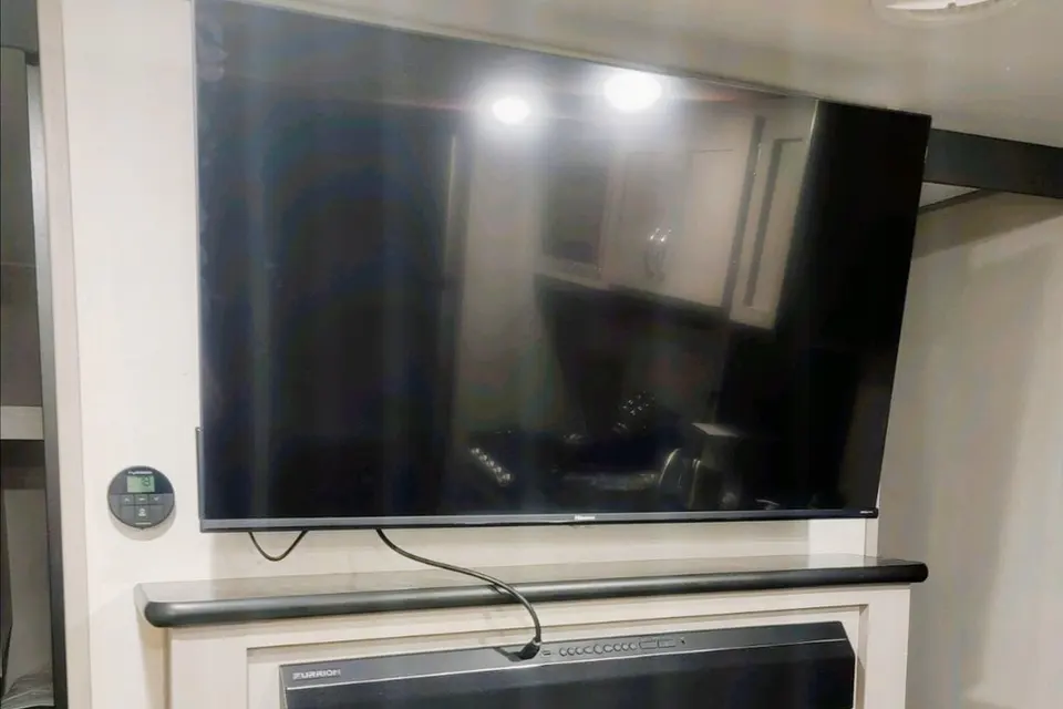 Prime Time 230BHSLE Travel Trailer