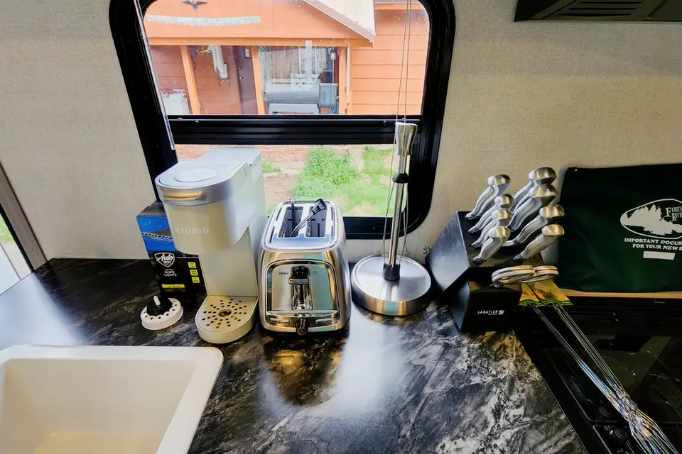 Prime Time 230BHSLE Travel Trailer