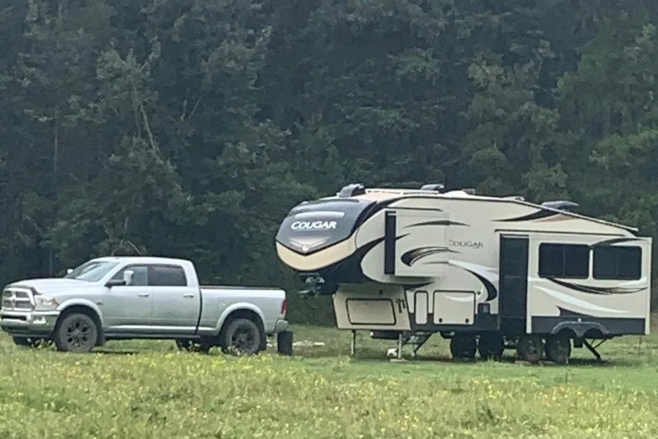 Mikes Keystone cougar fifth wheel