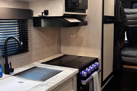 Foothill Rentals RV