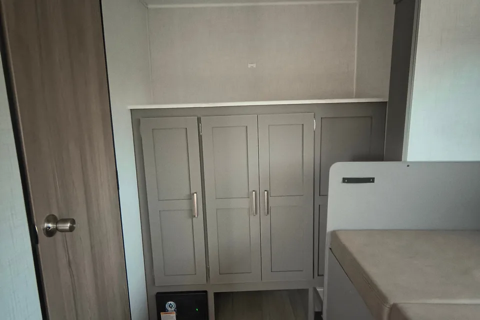 Dan's Keystone Hideout 186SS Travel Trailer