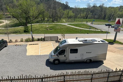 Itasca Viva! 23L — European Chic on Wheels, Ultimate Gas-Sipping, Couple’s Getaway, Class B+