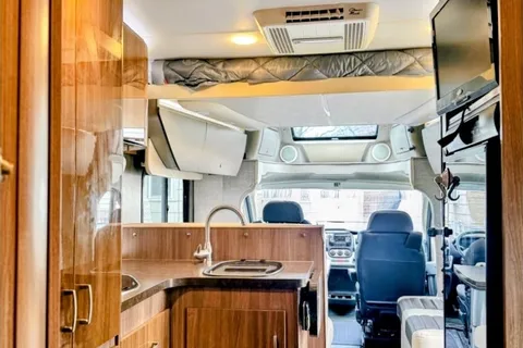 Itasca Viva! 23L — European Chic on Wheels, Ultimate Gas-Sipping, Couple’s Getaway, Class B+