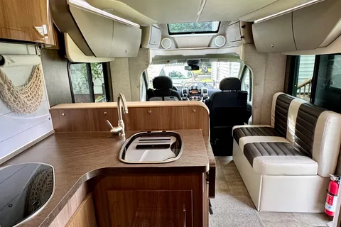 Itasca Viva! 23L — European Chic on Wheels, Ultimate Gas-Sipping, Couple’s Getaway, Class B+