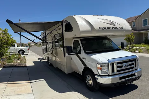 2020 Thor Motor Coach Four Winds Class C