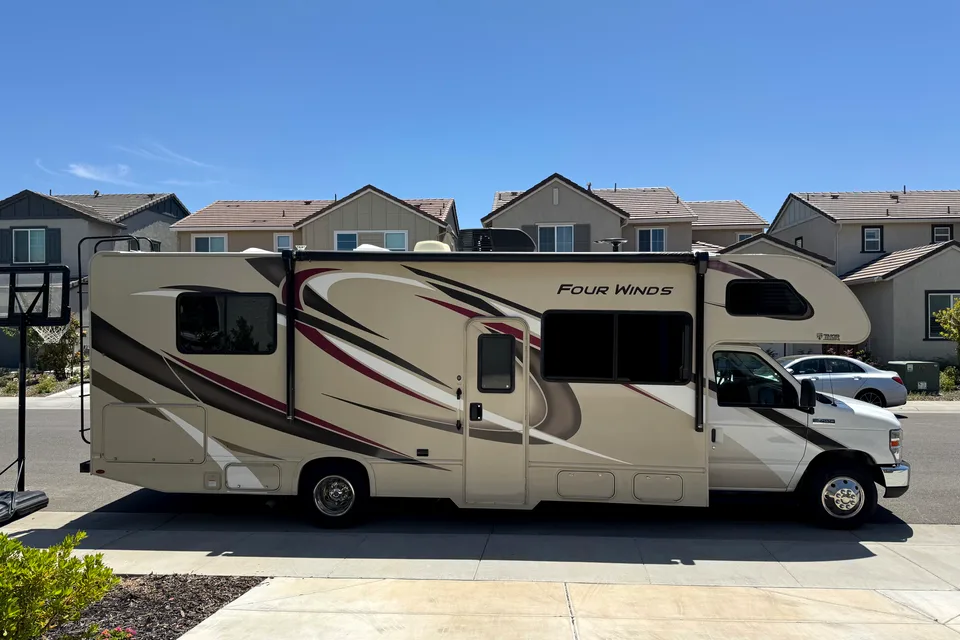 2020 Thor Motor Coach Four Winds Class C