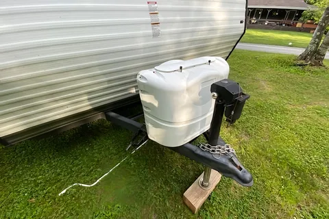 Michael's Forest River Salem Cruise Lite Travel Trailer