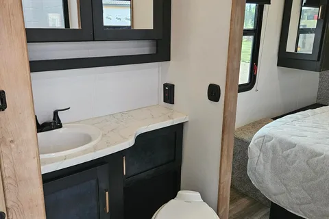 Chris's Keystone Outback ultra lite 291UBH Travel Trailer