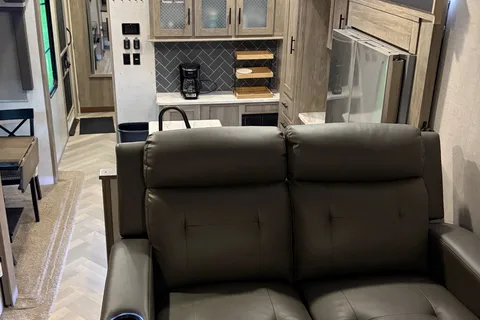 Miles and Smiles - Forest River Wildwood Heritage Glenn 378FL Fifth Wheel