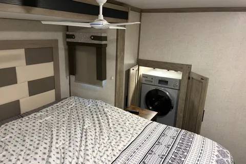 Miles and Smiles - Forest River Wildwood Heritage Glenn 378FL Fifth Wheel