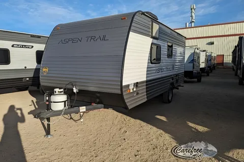 Carefree's Dutchmen Aspen Trail Mini 17RB Travel Trailer