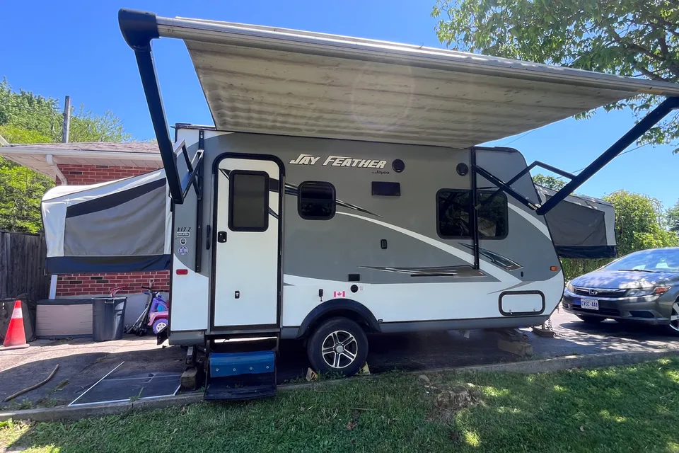 Vacation Station camping Trailer