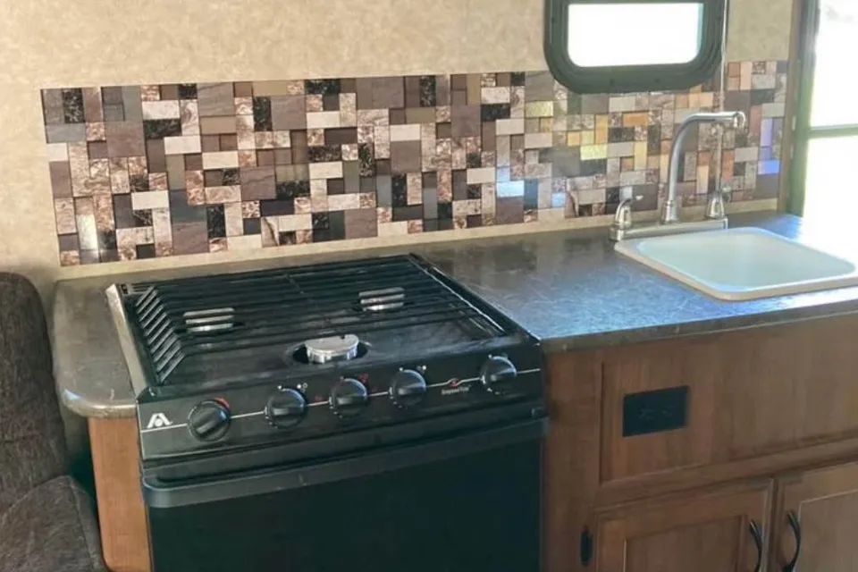 Vacation Station camping Trailer