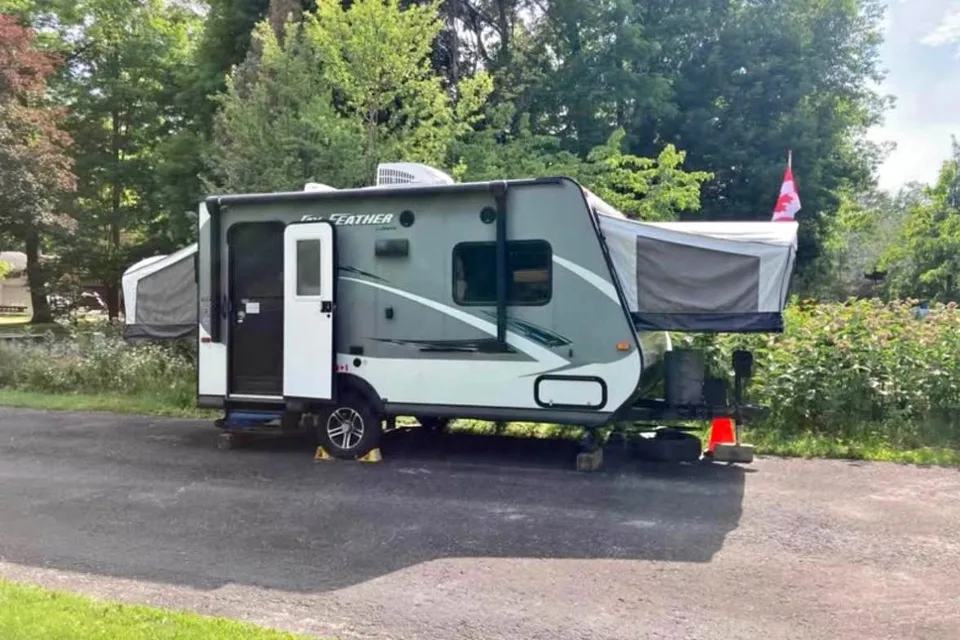 Vacation Station camping Trailer