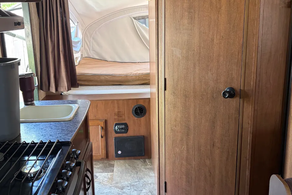 Vacation Station camping Trailer