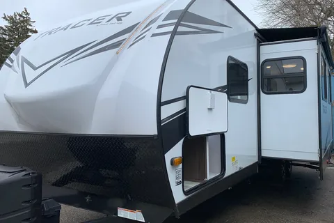 Michelle’s Prime Time Travel Trailer