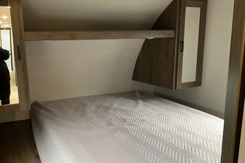 Michelle’s Prime Time Travel Trailer