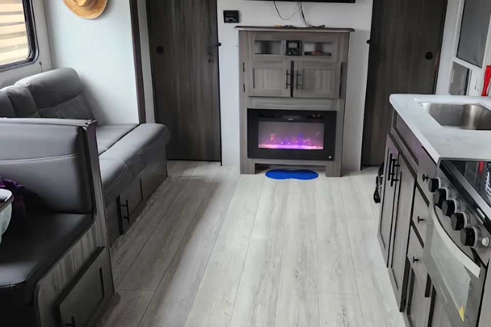 Melisa's Forest River Travel Trailer