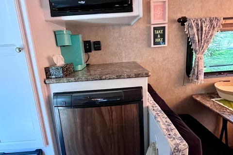 Kerry's Coachmen Clipper Hybrid
