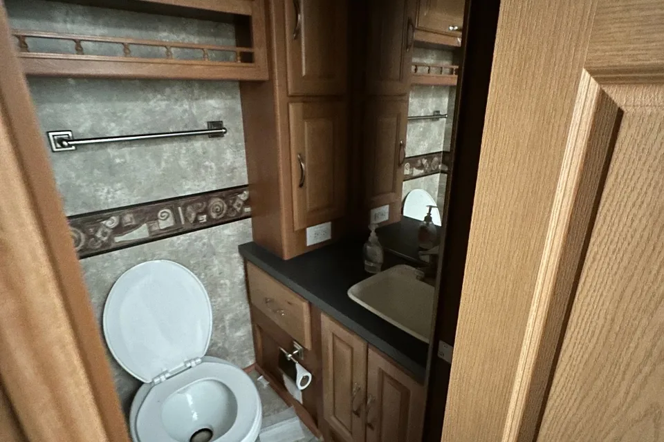 HappyNest RV