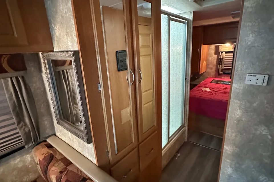 HappyNest RV