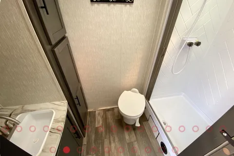 Champagne Wishes