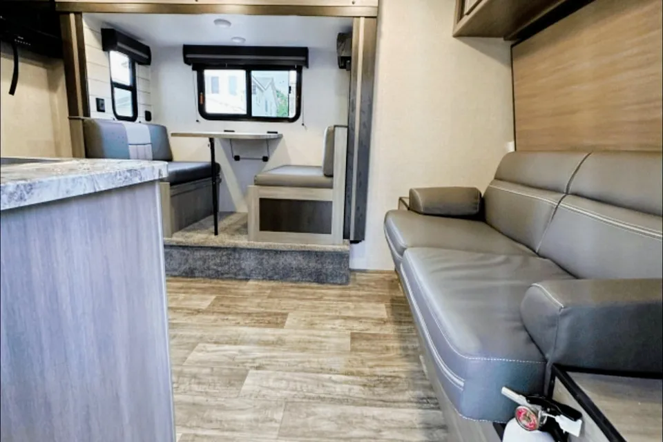 2022 Crossroads Sunset Travel Trailer