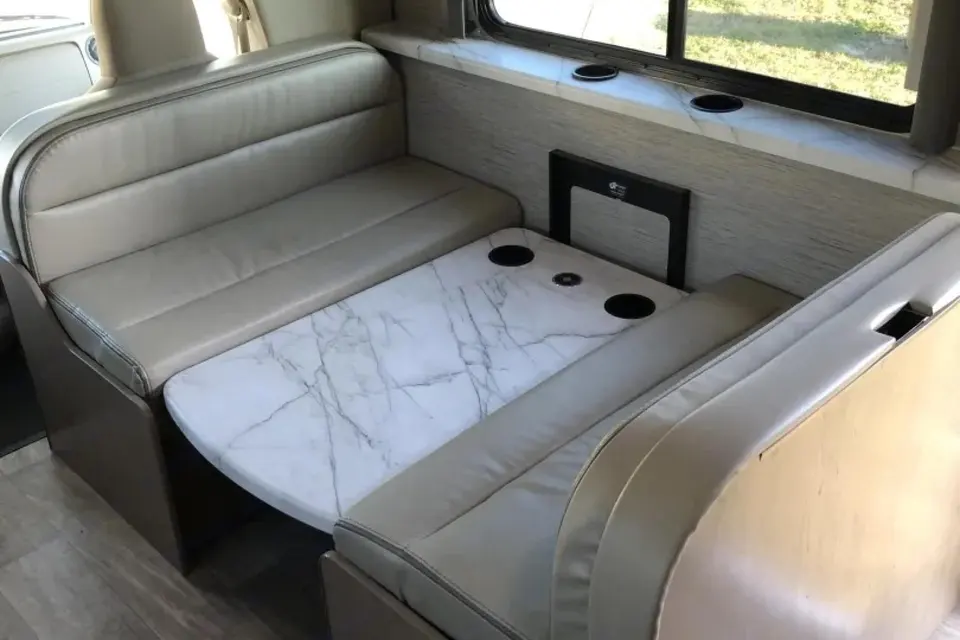 2024 Thor Coleman 31CM Bunkhouse - "The Adventure Wagon" (Sleeps 9!)