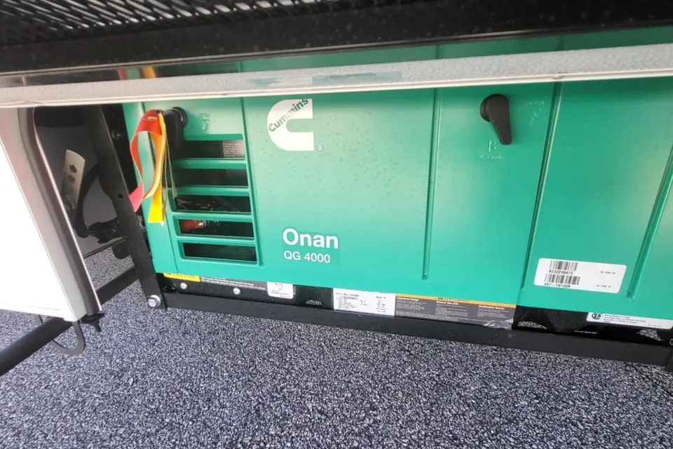 2024 Thor Coleman 31CM Bunkhouse - "The Adventure Wagon" (Sleeps 9!)