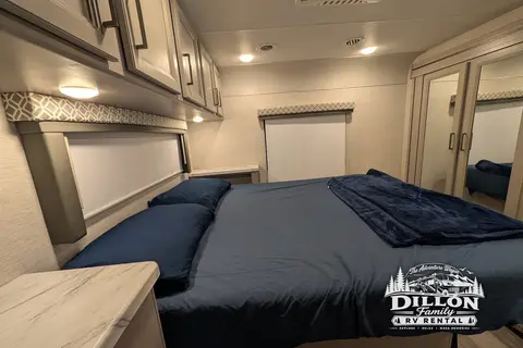2024 Thor Coleman 31CM Bunkhouse - "The Adventure Wagon" (Sleeps 8 - 10)!)
