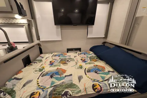 2024 Thor Coleman 31CM Bunkhouse - "The Adventure Wagon" (Sleeps 8 - 10)!)