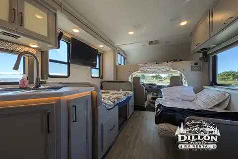 2024 Thor Coleman 31CM Bunkhouse - "The Adventure Wagon" (Sleeps 8 - 10)!)