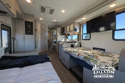 2024 Thor Coleman 31CM Bunkhouse - "The Adventure Wagon" (Sleeps 8 - 10)!)