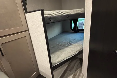 Paul's Jayco 265BHS Travel Trailer